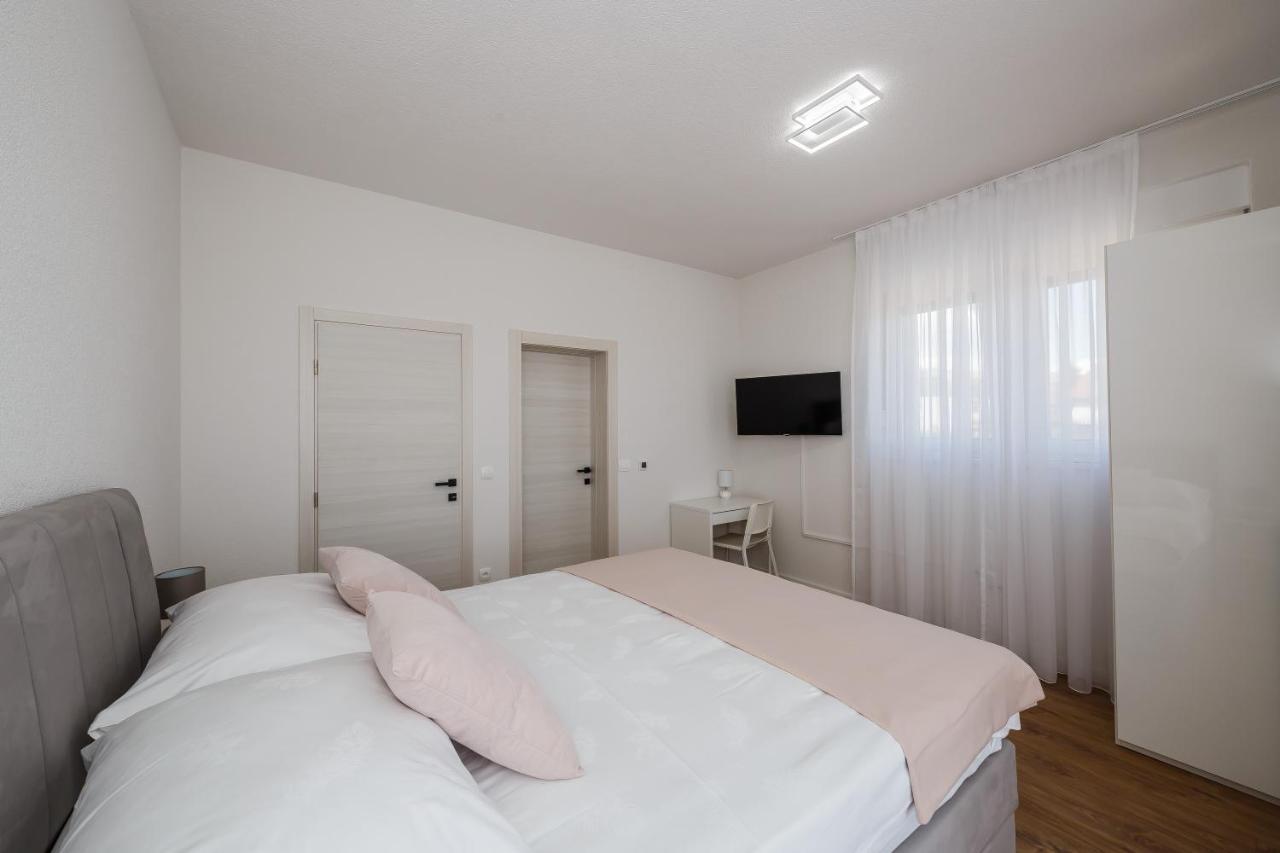 Villa Luka Kaštela Εξωτερικό φωτογραφία